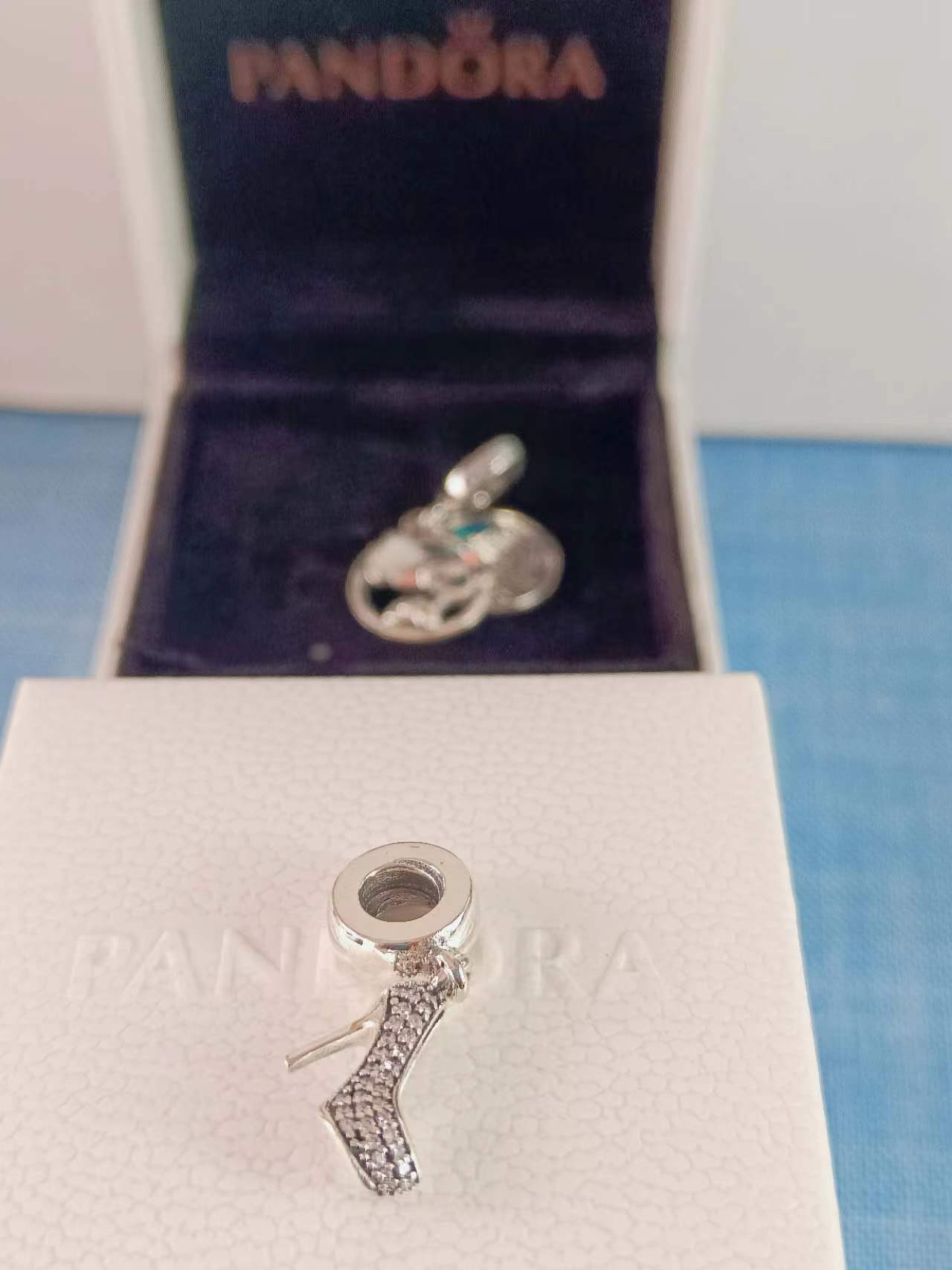 Sparkling Stiletto Dangle Charm