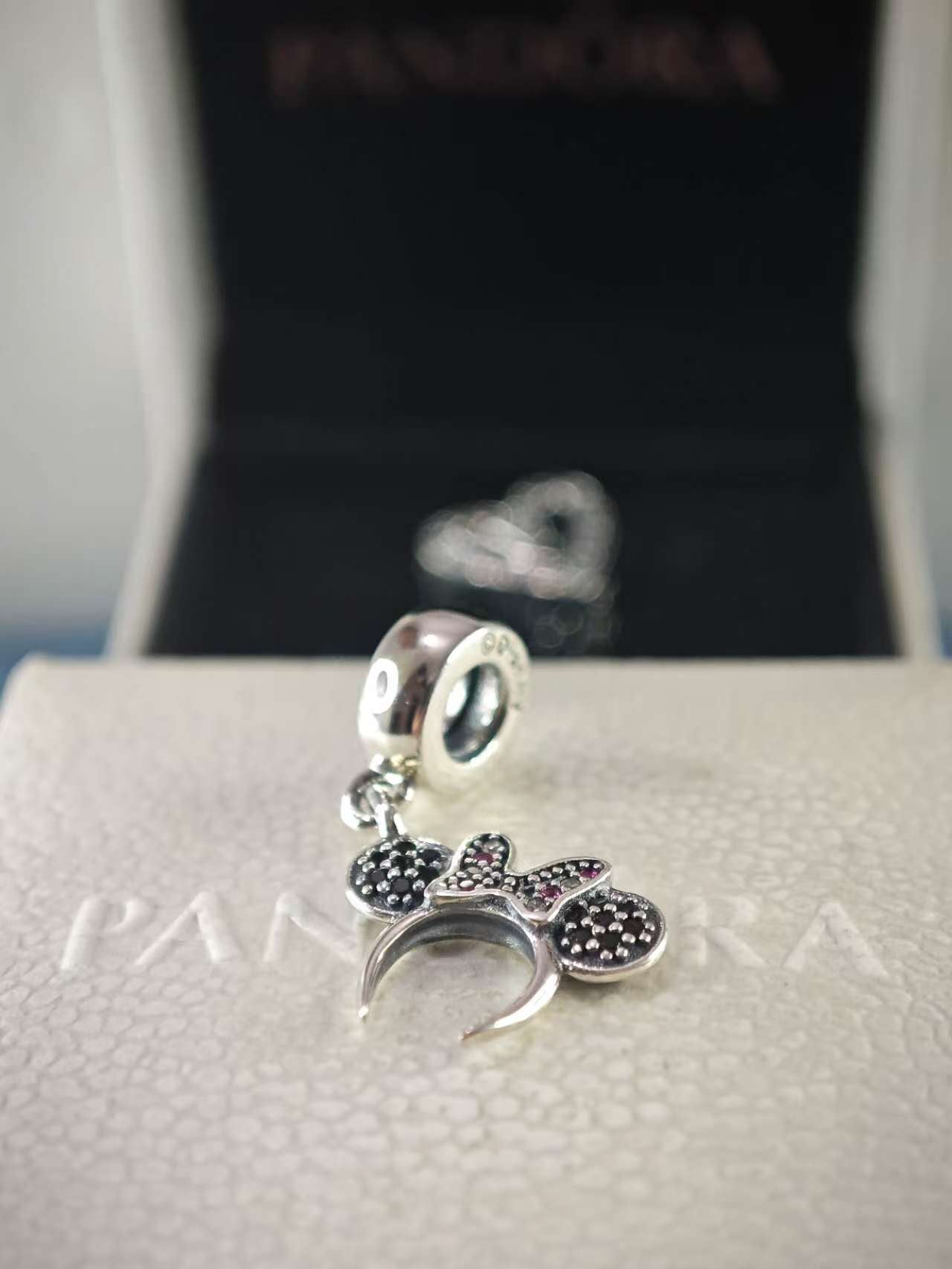Disney Minnie Headband Dangle