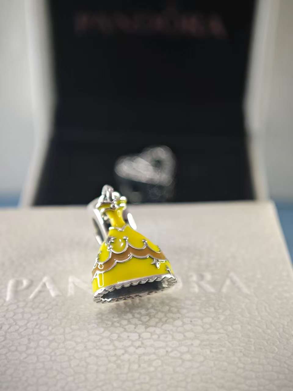 Disney Snow White's Light Yellow Dress Dangle