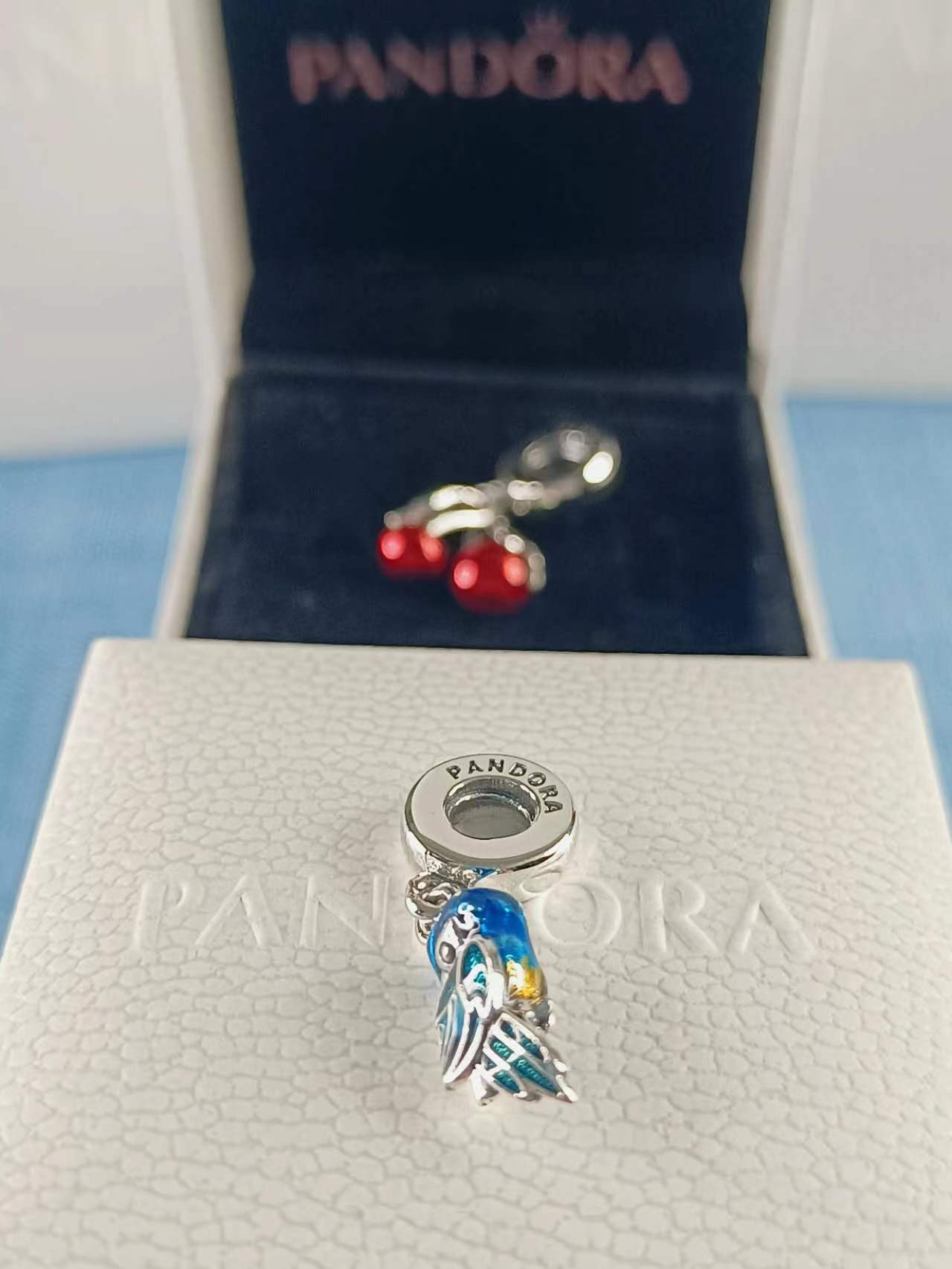 Jungle Paradise Parrot Dangle Charm