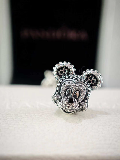 Disney Sparkling Mickey Mouse Portrait Charm