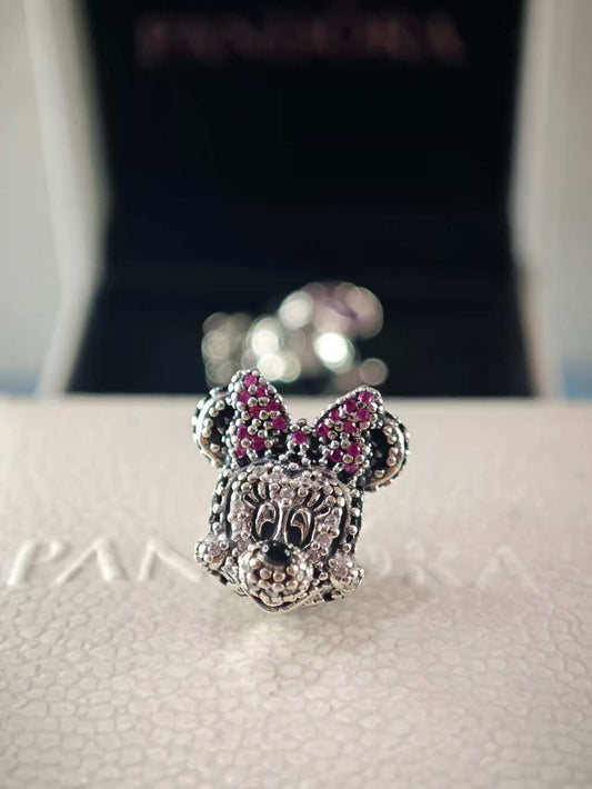 Disney Limited Edition Minnie Mouse Charm