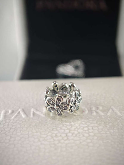Sparkling Daisy Flower Spacer Charm