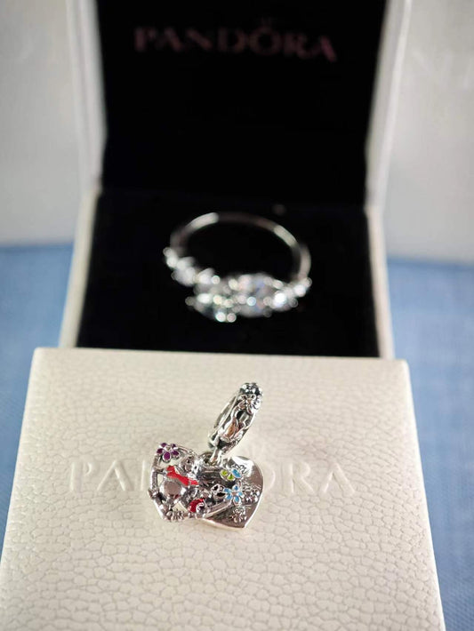 Disney Winnie the Pooh & Piglet Double Dangle Charm