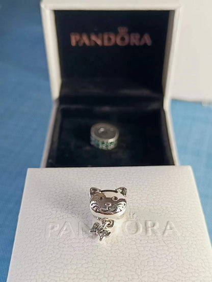 Pet Cat & Bow Charm