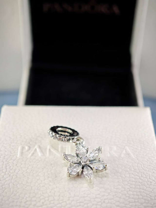 Sparkling Herbarium Cluster Dangle Charm
