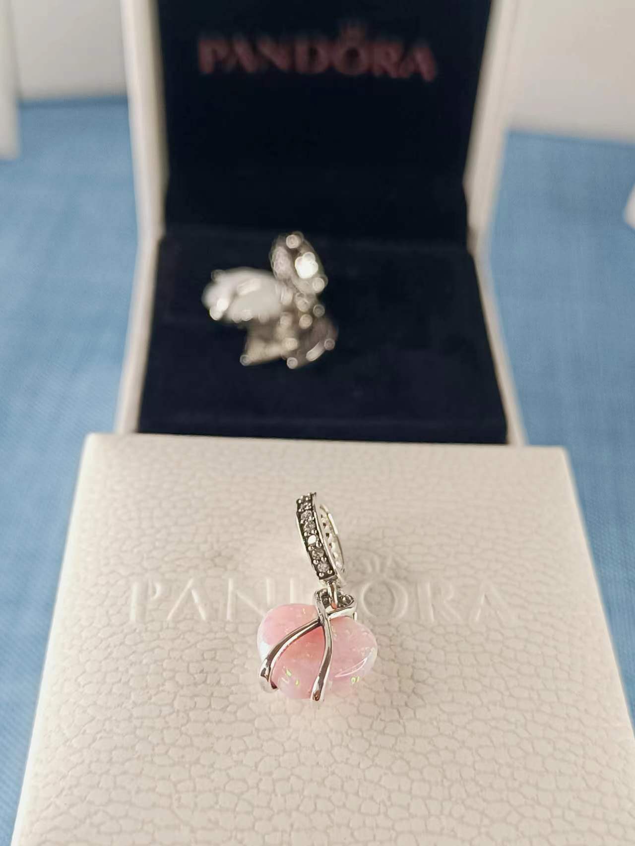 Mom Opalescent Heart Dangle Charm