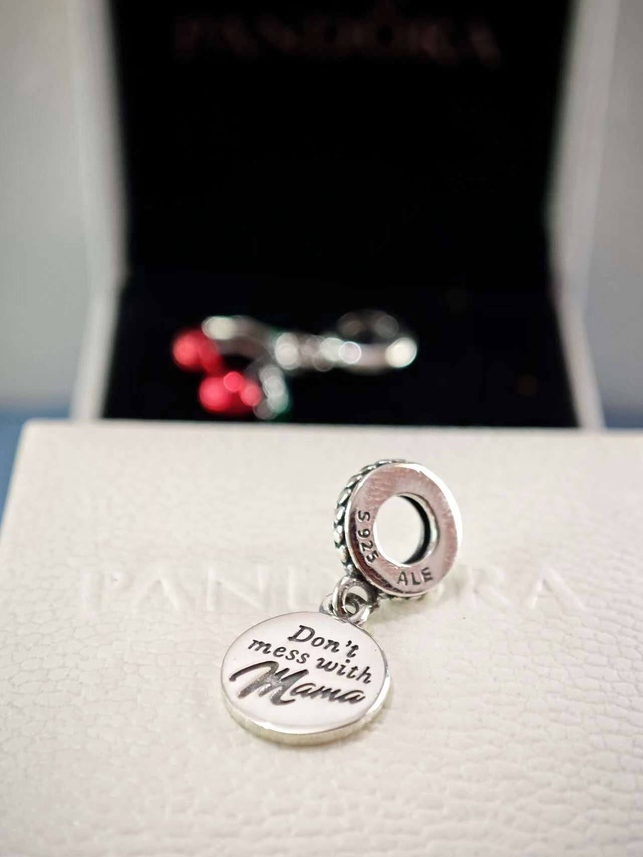 Mama Engravable Dangle Charm