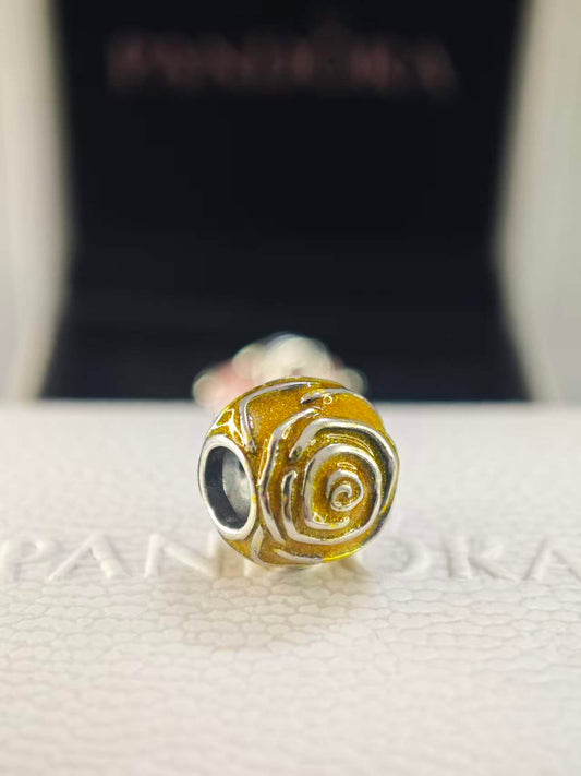 Yellow Rose in Bloom Charm