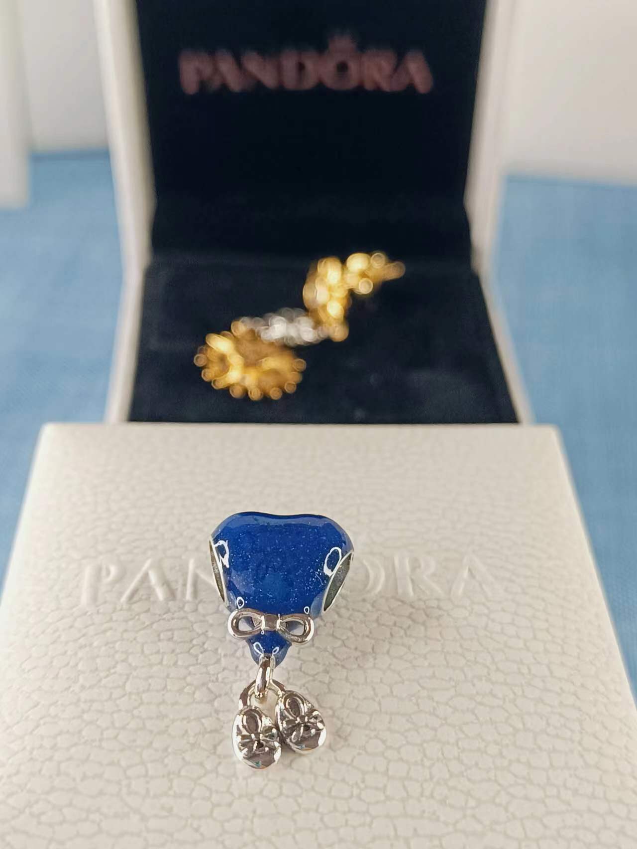 Color-changing Gender Reveal Boy Charm