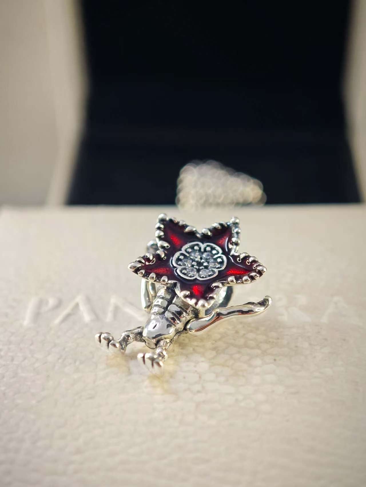 Stranger Things Moveable Demogorgon Charm
