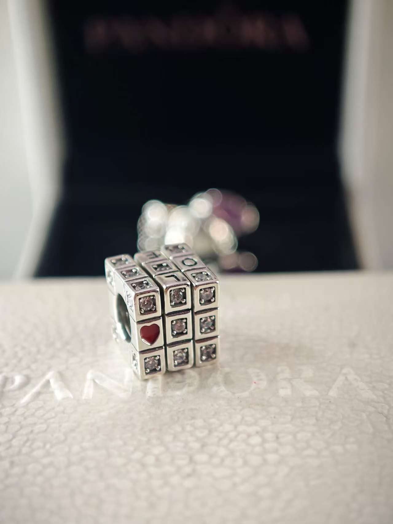 Moveable Toy Cube Charm