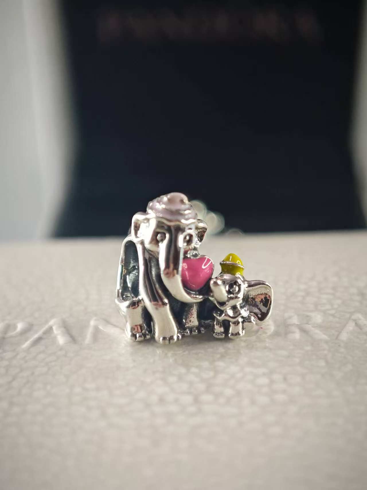 Disney Dumbo & Mom Charm