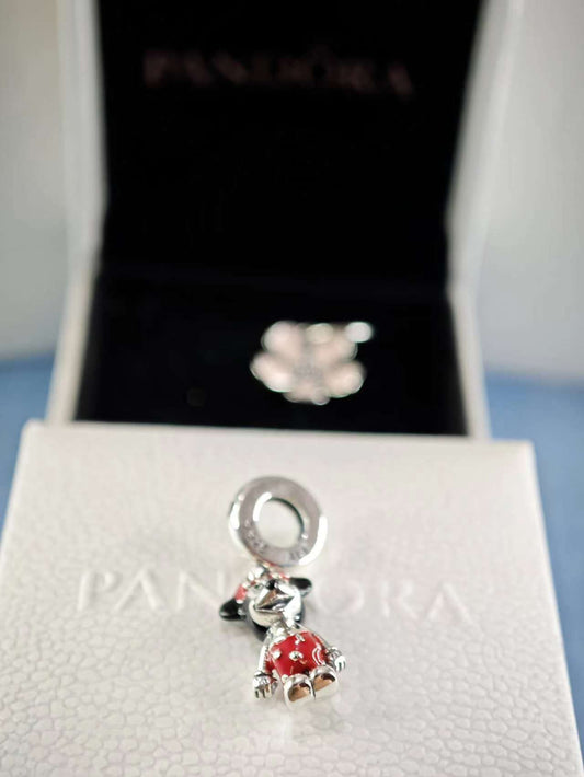 Disney Minnie Mouse Leaning Dangle Charm