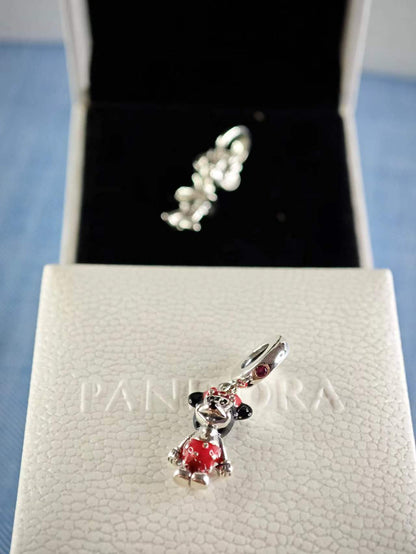 Disney Minnie Mouse Leaning Dangle Charm
