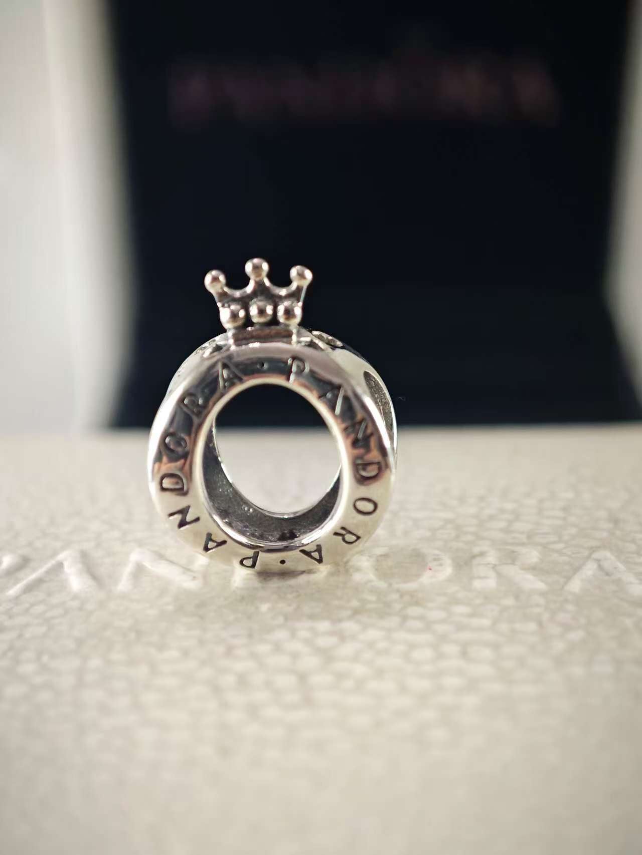 Crown O Silver Charm