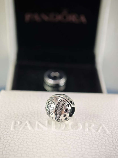 Round Logo Clip