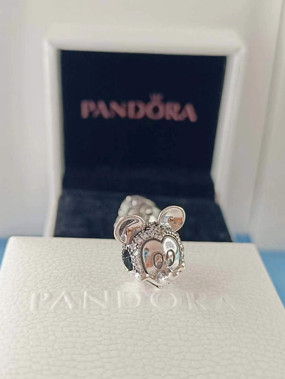 Disney Mickey Mouse Pavé Clip Charm