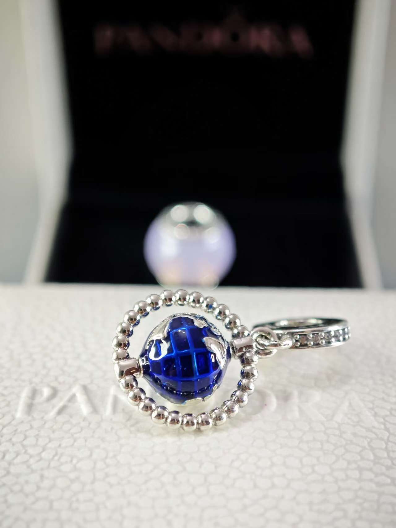 Spinning Globe Dangle Charm