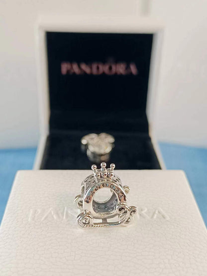 Polished  Crown O Carriage charm