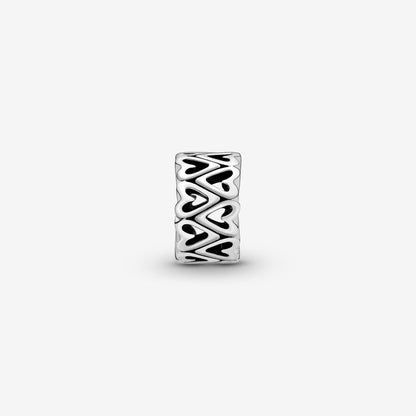 Openwork Freehand Heart Spacer Charm