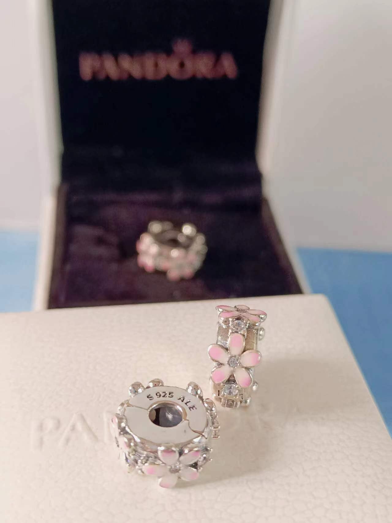 Pink Daisy Flower Clip Charm