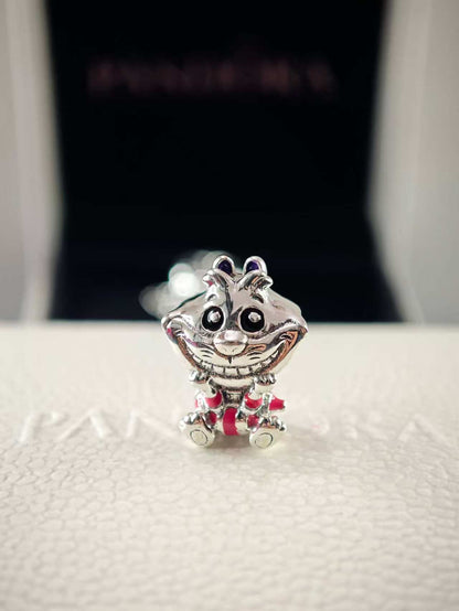 Disney Alice in Wonderland Cheshire Cat Charm