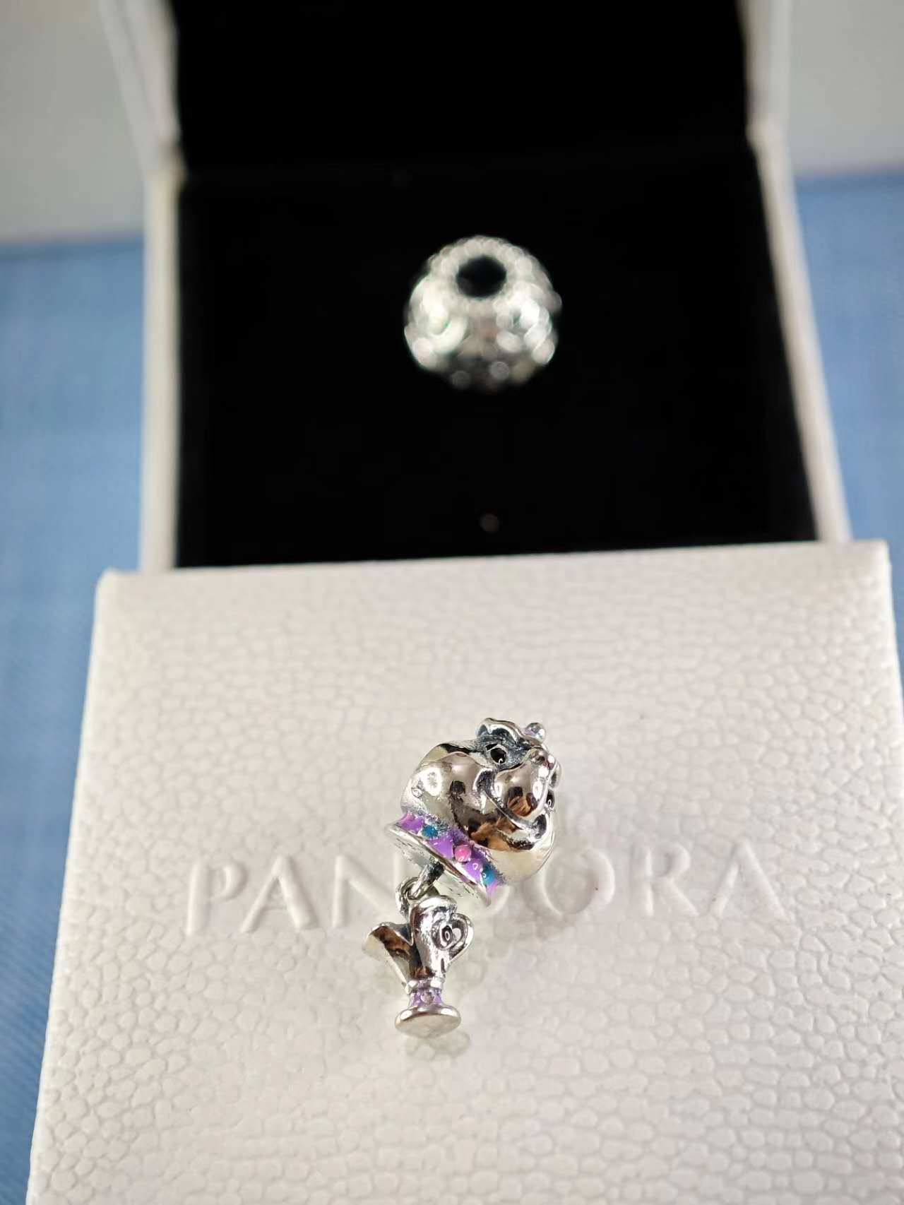 Disney Beauty and the Beast Mrs. Potts and Chip Dangle Charm
