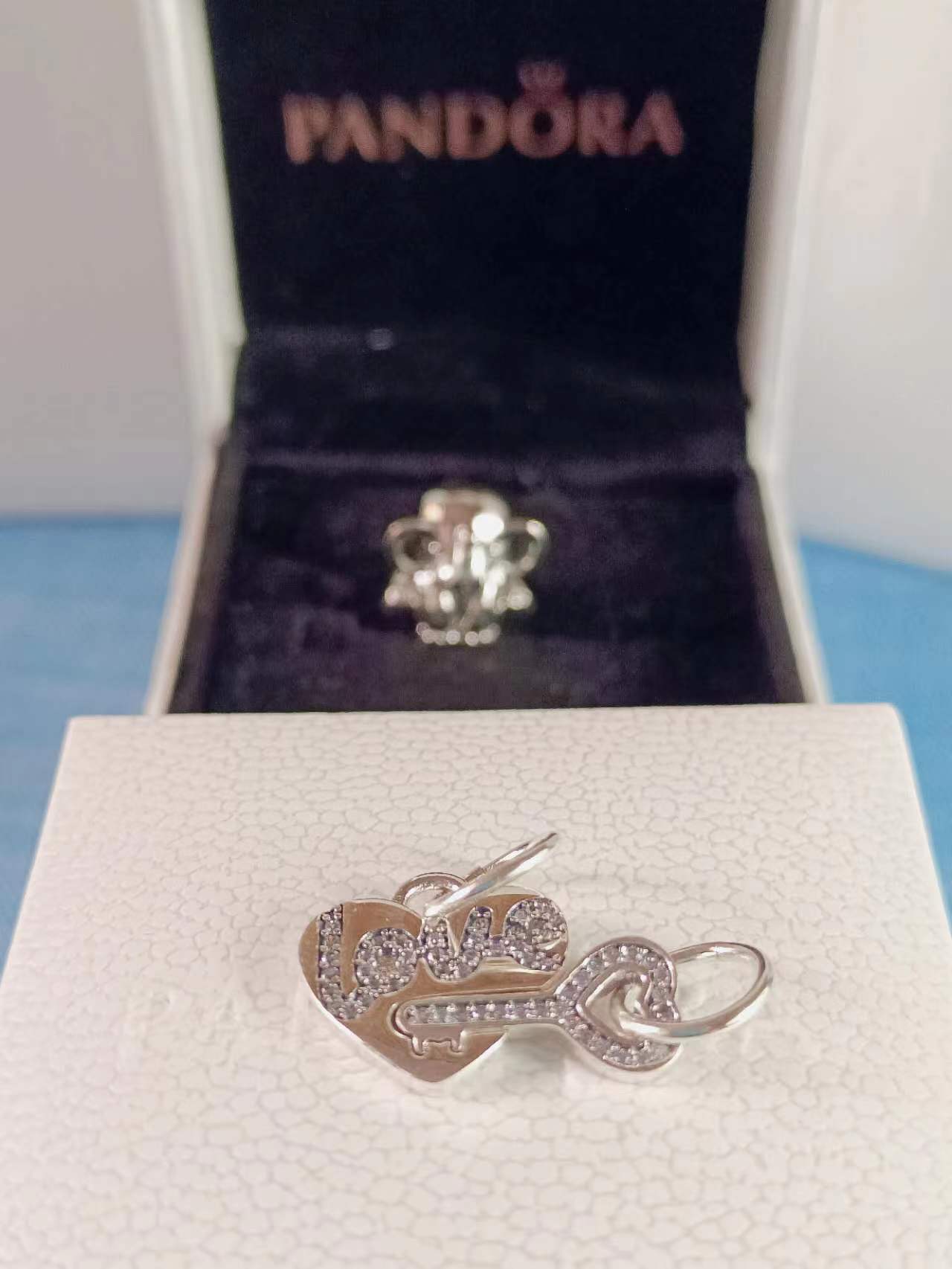 Splittable Heart & Key Dangle Charm