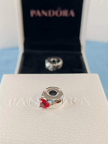 Red Heart Solitaire Clip