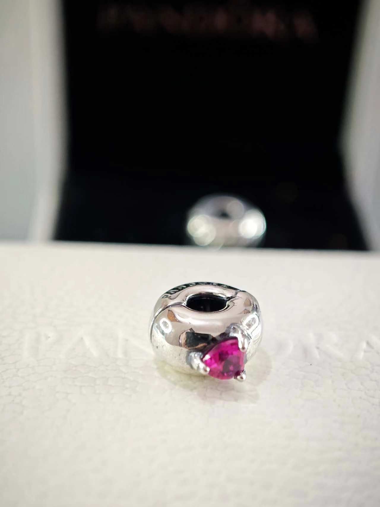 Red Heart Solitaire Clip
