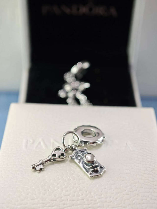 Disney Alice in Wonderland Key and Door Knob Dangle Charm