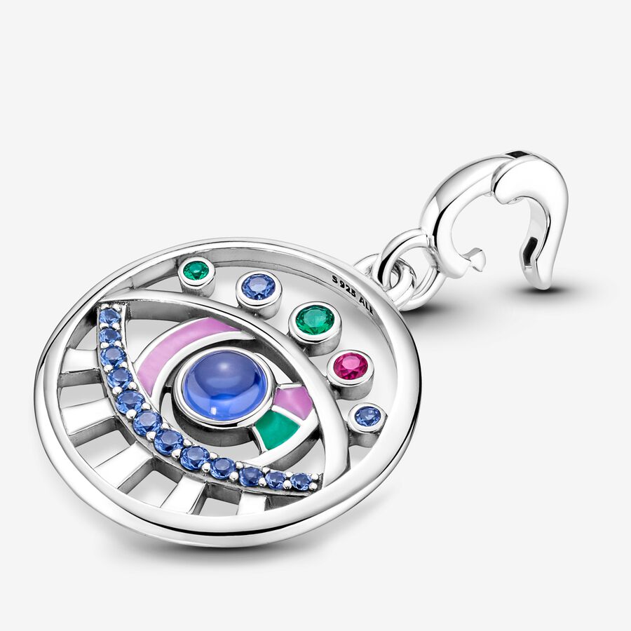 The Eye Me Medallion