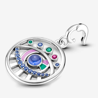 The Eye Me Medallion