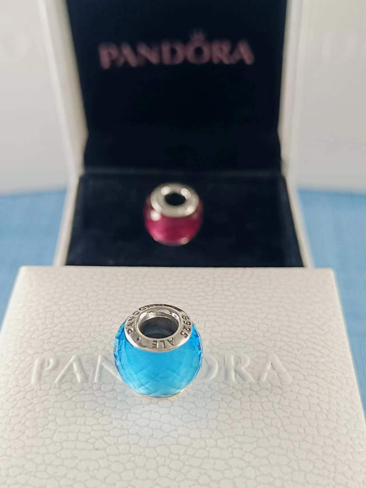 Sky-Blue Geometric Facets Charm