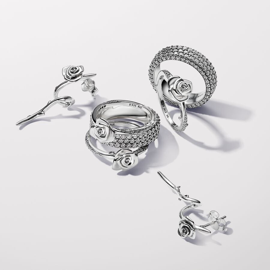 Rose in Bloom Ring