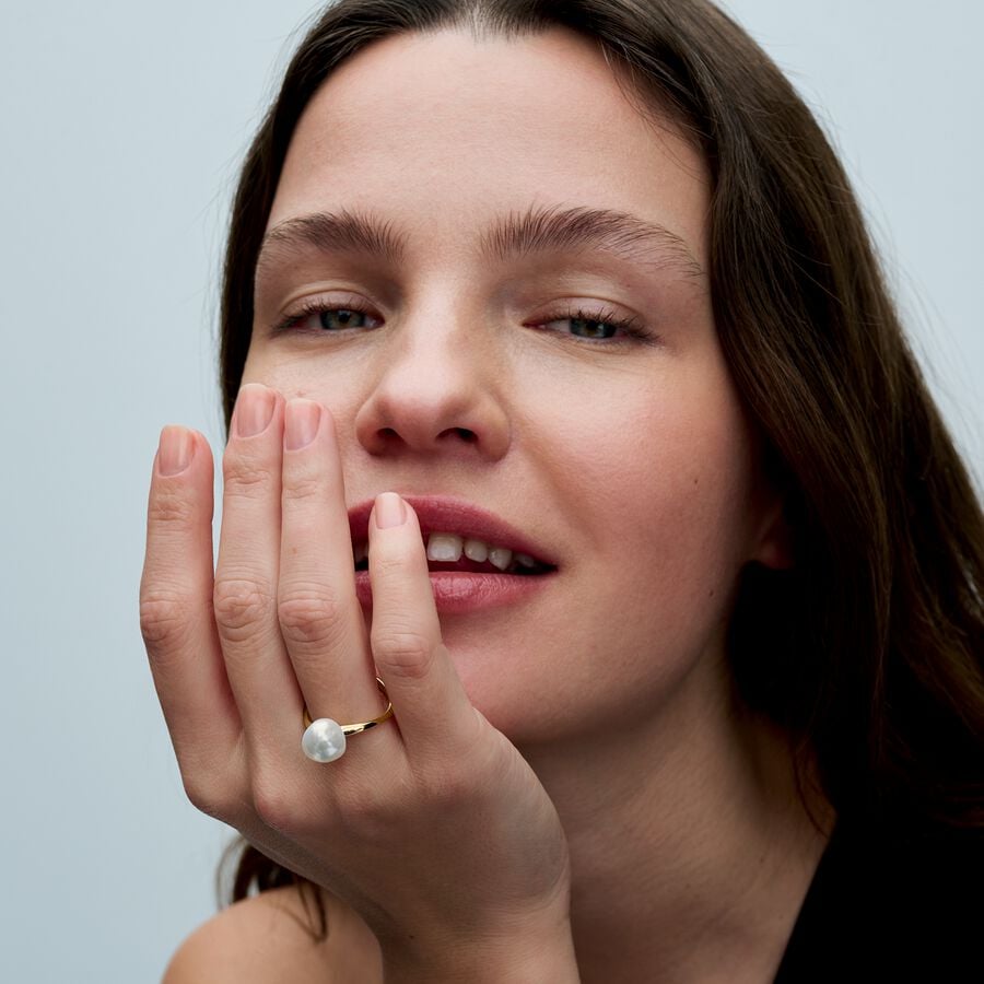 Gold Baroque Pearl Ring
