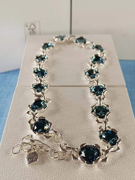Sterling silver-plated necklace with 12 faceted blue crystals 40CM+6CM