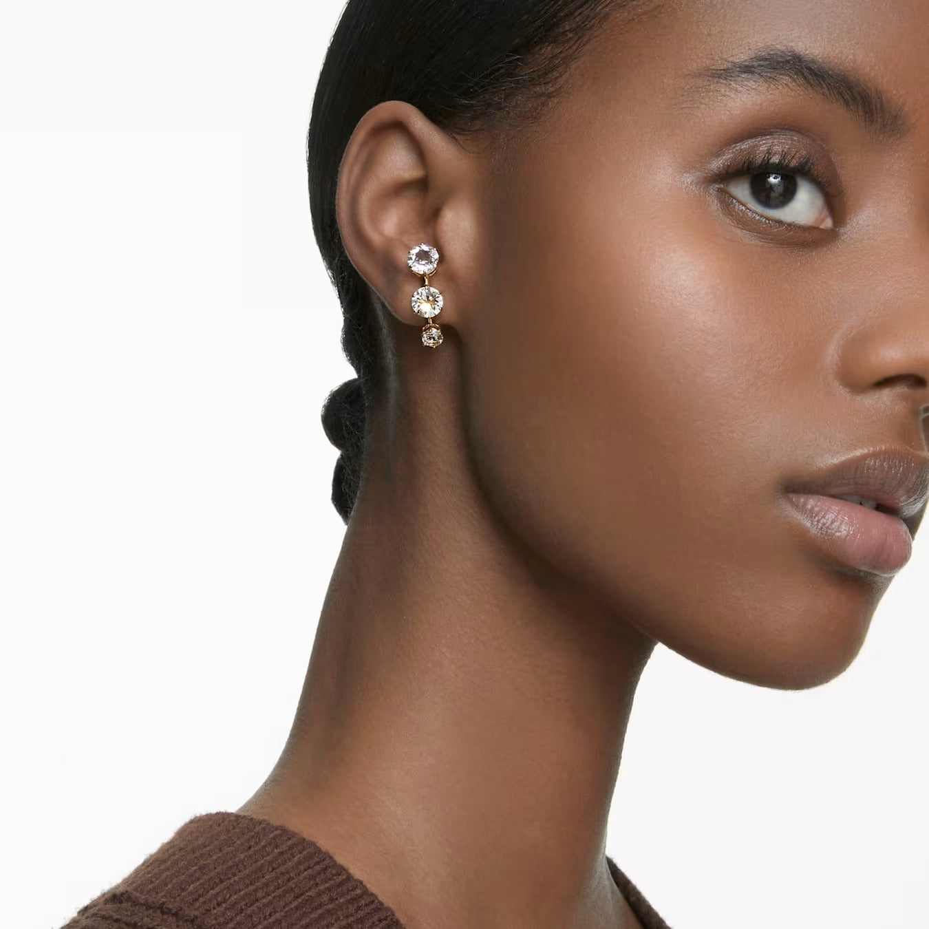 Constella ear cuffs, Asymmetrical design, Round cut, White, Gold-tone plated