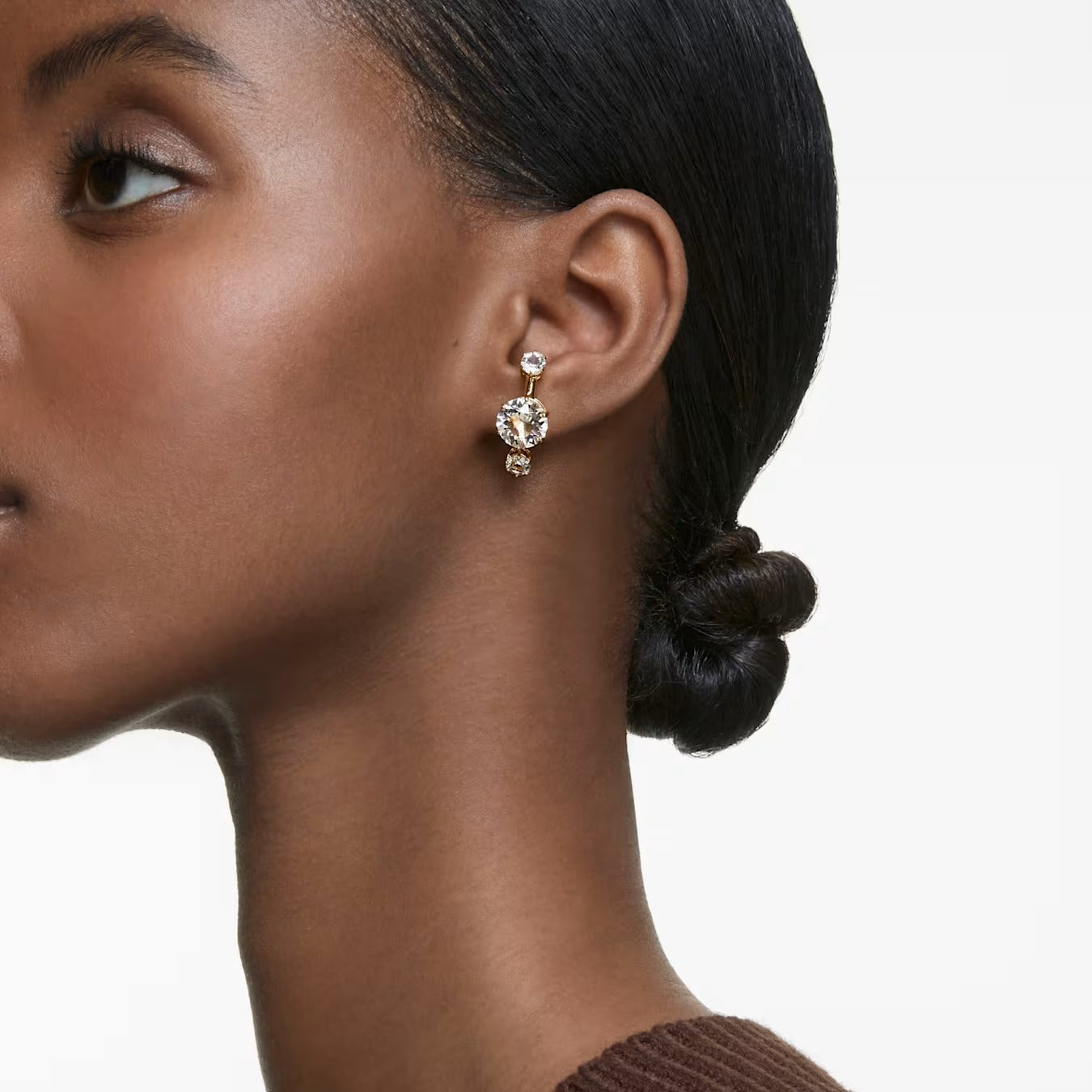 Constella ear cuffs, Asymmetrical design, Round cut, White, Gold-tone plated