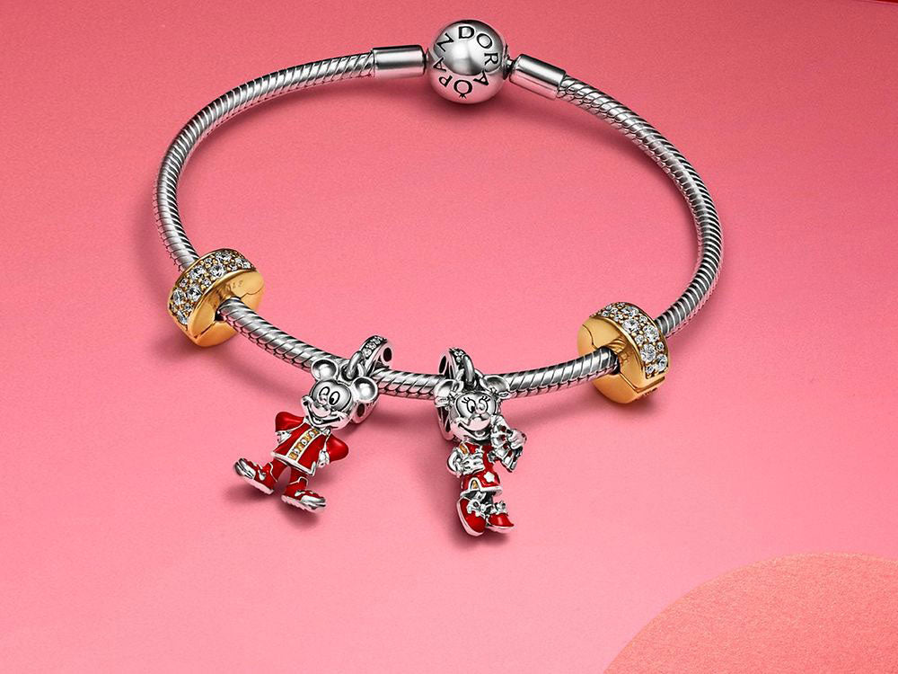 Disney Parks Minnie Mouse Kimono Dangle Charm