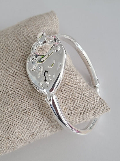 Heart Lock Hinged Bracelet Silver-Plated Heart Bead